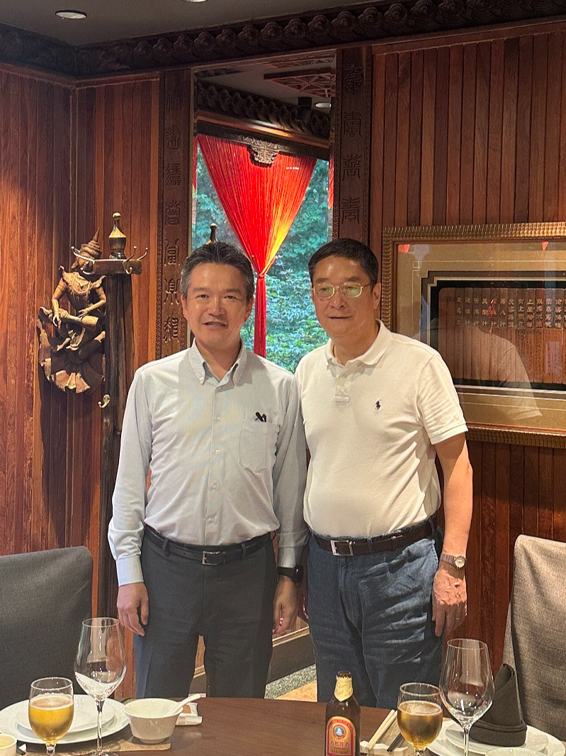 蔡建新總經理與4月1日到任的丸紅（上海）有限公司董事長、總經理米谷陽一先生會面